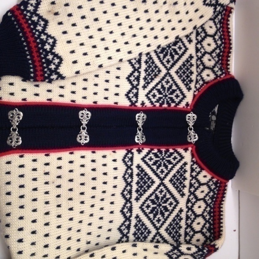 Dale of Norway wool snowflakes sweater - Picture 3 of 8
